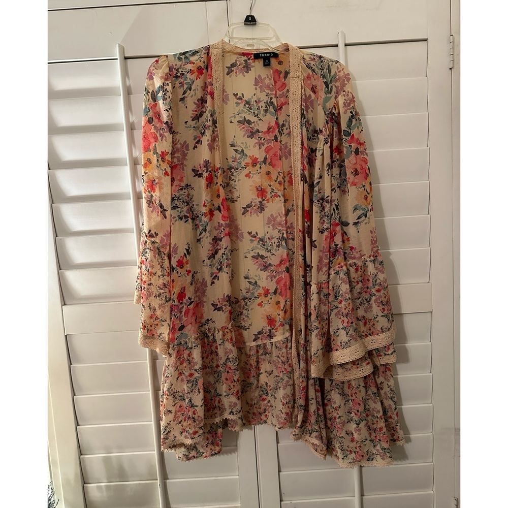 floral kimono